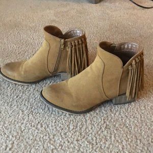 Chestnut Booties with Fringe